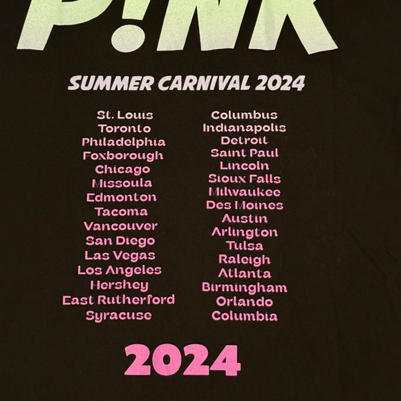 Pink 2024 Tour Shirt - Picture 5 of 5
